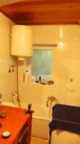 Eladó családi ház, Pilisszentkereszten 59.8 M Ft, 2 szobás