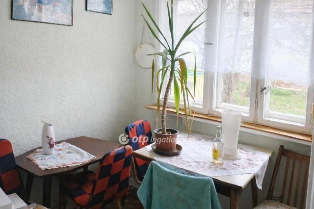 Eladó családi ház, Türjén 25 M Ft, 2 szobás