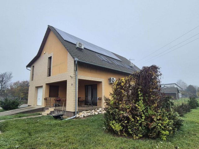 Eladó családi ház, Szigetváron 130 M Ft, 3 szobás