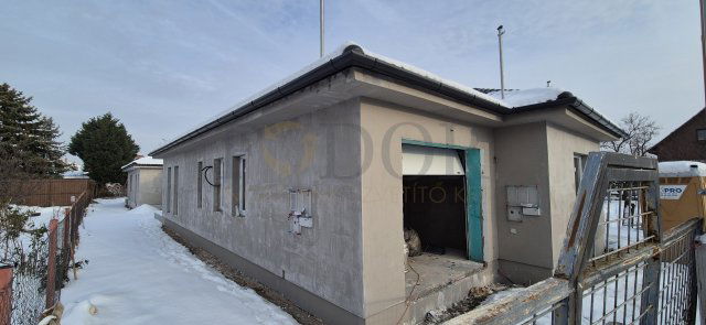 Eladó családi ház, Budapesten, XVIII. kerületben 119.9 M Ft