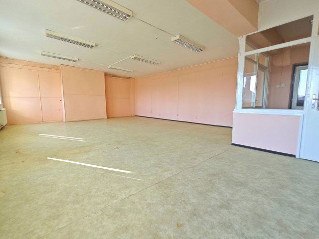 Kiadó iroda, Miskolcon 319 E Ft / hó, 1 szobás