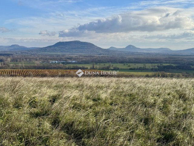 Eladó telek, Nemesvitán 99 M Ft / költözzbe.hu