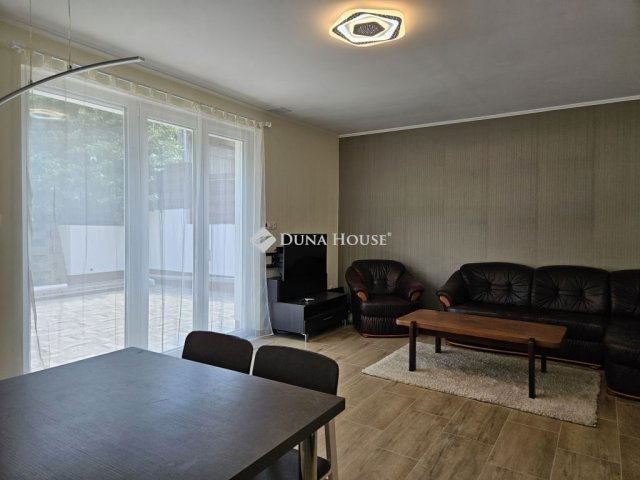 Eladó családi ház, Orfűn 89.9 M Ft, 3 szobás