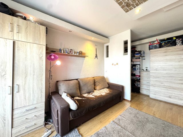 Eladó téglalakás, Miskolcon 34.9 M Ft, 1+2 szobás