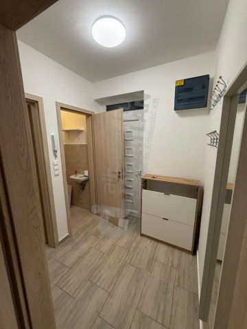 Kiadó téglalakás, albérlet, VIII. kerületben, Práter utcában