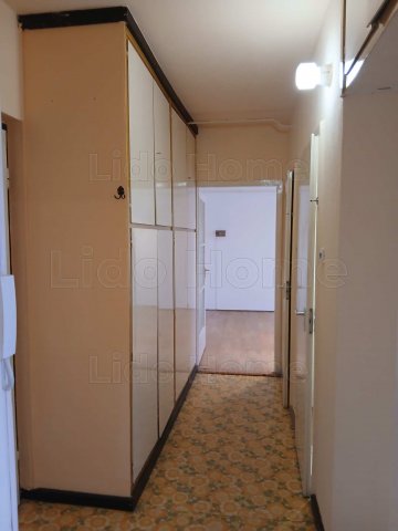 Eladó panellakás, Tatabányán 35.9 M Ft, 2 szobás