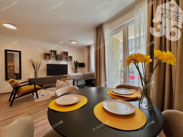 Eladó téglalakás, Budapesten, VIII. kerületben 49 M Ft, 1 szobás