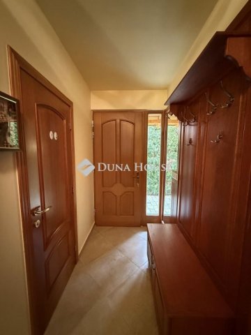Eladó családi ház, Balatonbogláron 575 M Ft, 6 szobás