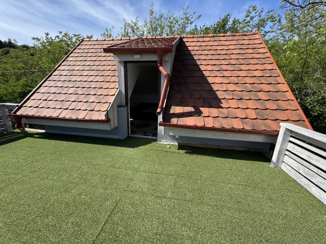 Eladó nyaraló, Alsóörsön 67.9 M Ft, 2 szobás