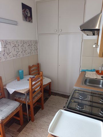 Eladó panellakás, Pécsett, Viktória utcában 42.9 M Ft, 2 szobás