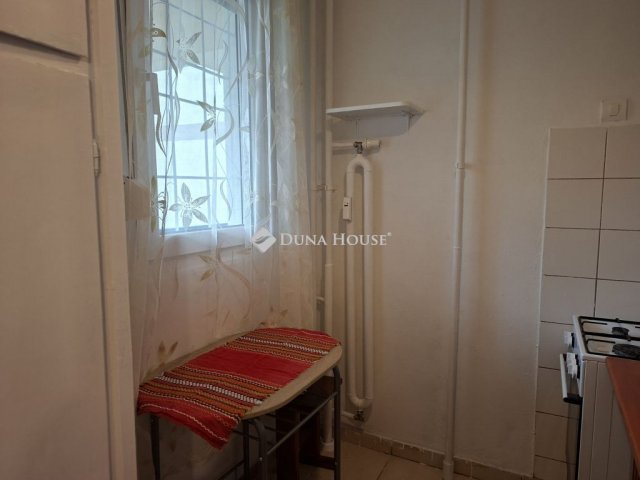 Kiadó panellakás, albérlet, VIII. kerületben, Szigony utcában