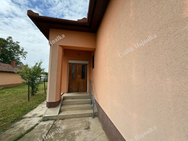 Eladó családi ház, Tiszasülyön 14.9 M Ft, 3 szobás