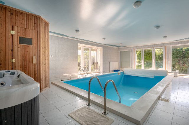 Eladó sorház, Siófokon 159.9 M Ft, 7 szobás