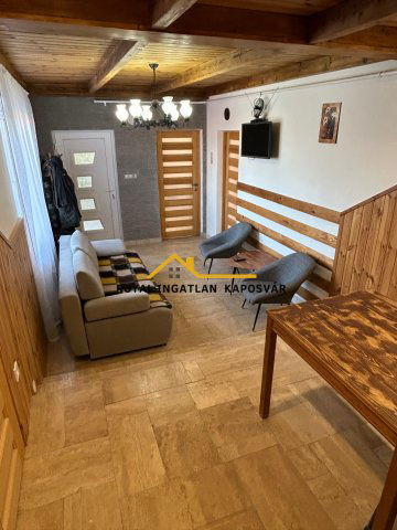 Eladó családi ház, Fonyódon, Szent István utcában 220 M Ft