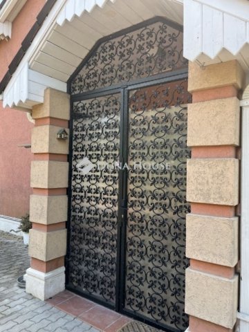 Eladó családi ház, Budapesten, XXI. kerületben 186 M Ft