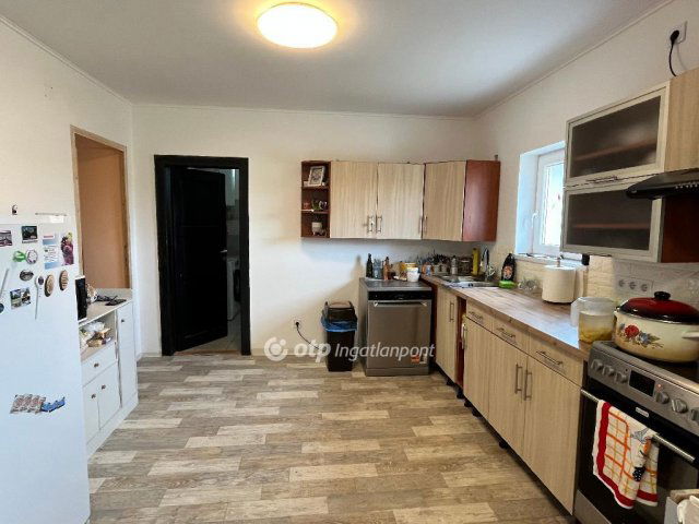 Eladó családi ház, Tápiógyörgyén 29.9 M Ft, 2 szobás