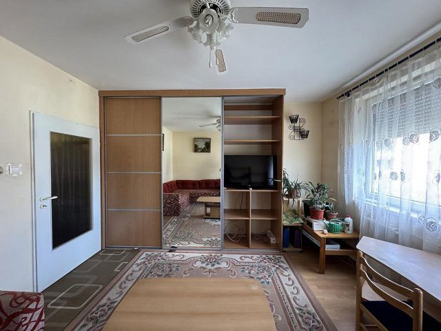 Kiadó téglalakás, albérlet, Budapesten, XV. kerületben