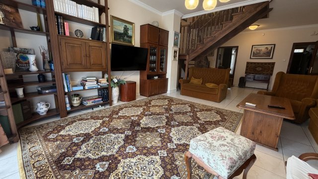 Eladó családi ház, Püspökladányban 86 M Ft, 6 szobás