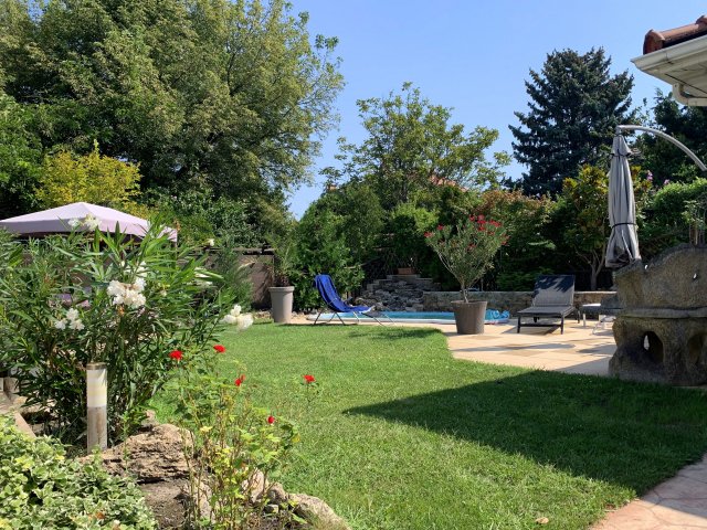 Eladó családi ház, Budapesten, XIII. kerületben 290 M Ft