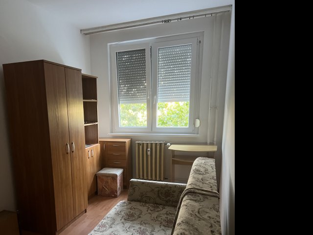 Kiadó panellakás, albérlet, Szegeden 145 E Ft / hó, 1+2 szobás