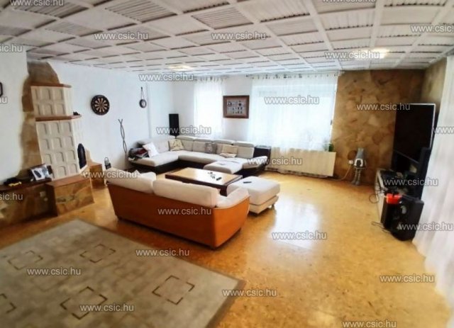 Eladó családi ház, Pilisszentkereszten 124.9 M Ft, 5 szobás