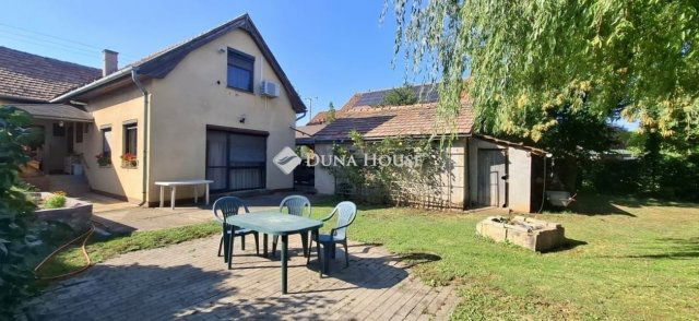 Eladó családi ház, Budapesten, XVIII. kerületben 156.9 M Ft