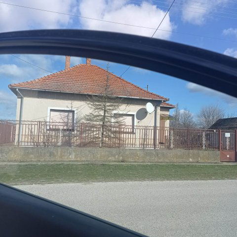 Eladó családi ház, Csengelén 28 M Ft, 3 szobás