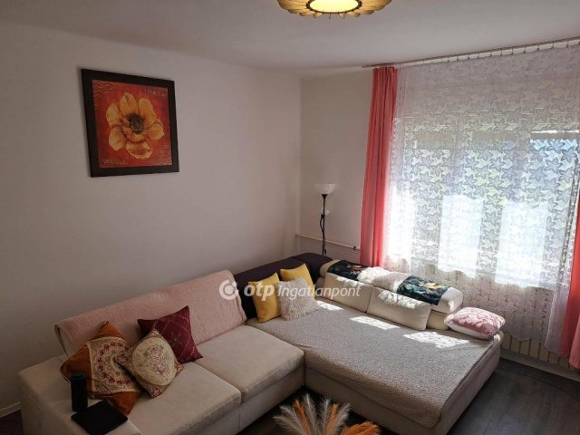 Eladó családi ház, Csányon 38.9 M Ft, 3 szobás