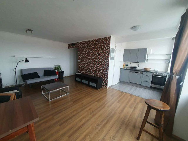 Kiadó téglalakás, albérlet, Veszprémben 165 E Ft / hó