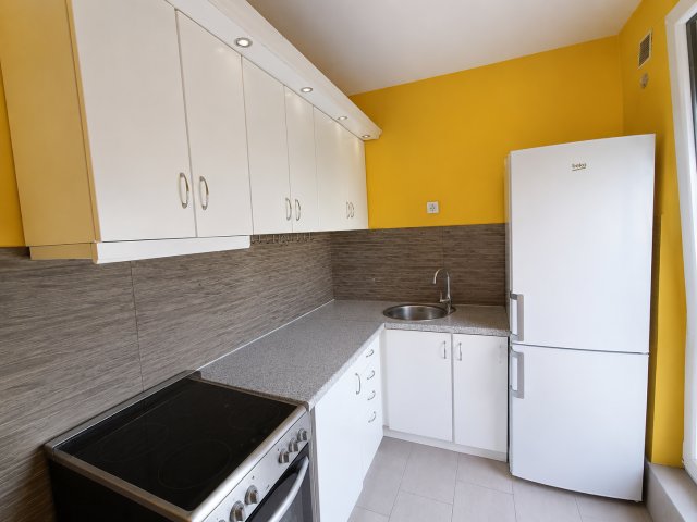 Eladó panellakás, Pécsett, Bajcsy-Zsilinszky utcában 59 M Ft