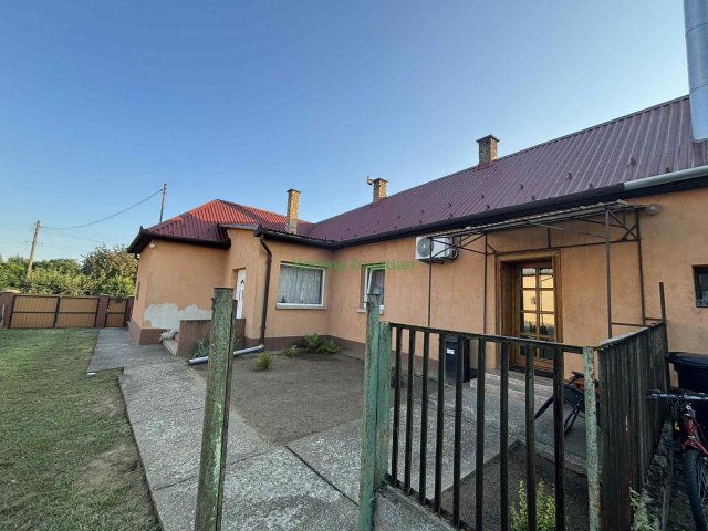 Eladó családi ház, Kállósemjénen 24 M Ft, 3+1 szobás