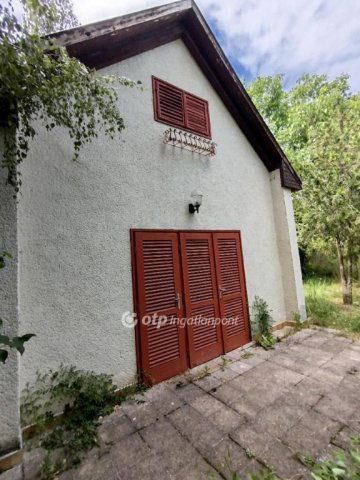 Eladó nyaraló, Pécsváradon 12.5 M Ft, 1 szobás