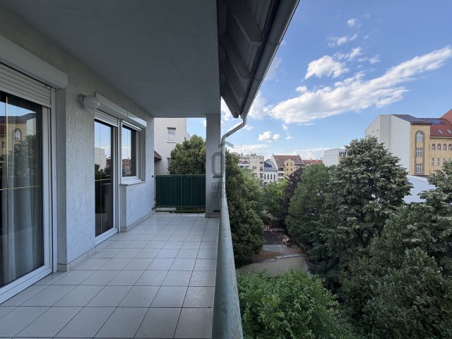 Kiadó téglalakás, albérlet, Budapesten, III. kerületben