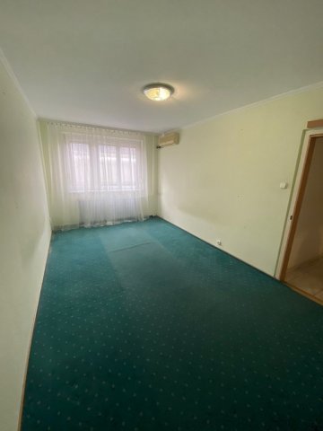 Eladó panellakás, Budapesten, III. kerületben, Ágoston utcában