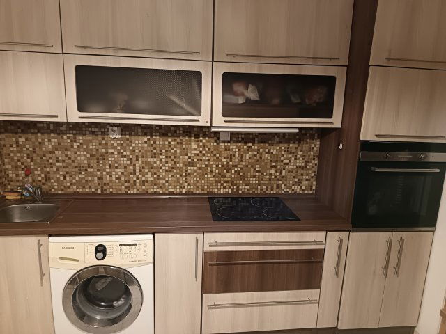 Eladó téglalakás, Nyíregyházán 35.9 M Ft, 1 szobás