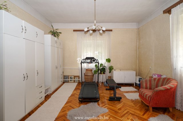 Eladó családi ház, Nyíregyházán 35.9 M Ft, 2+2 szobás
