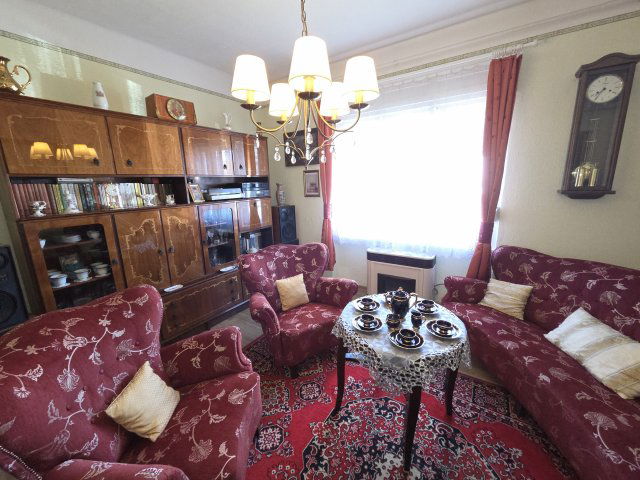 Eladó családi ház, Pacsán 42.9 M Ft, 3 szobás