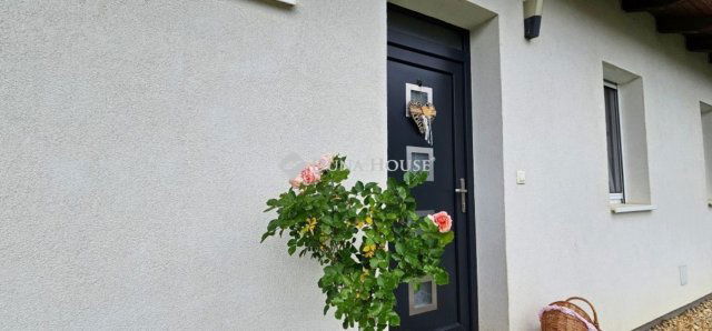 Eladó családi ház, Szombathelyen 84.99 M Ft, 4 szobás
