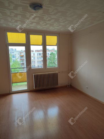 Eladó téglalakás, Tatabányán 41.9 M Ft, 2 szobás