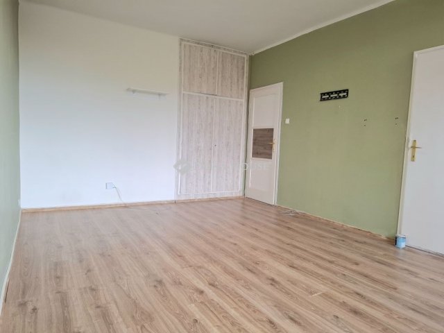 Eladó téglalakás, Szombathelyen 28.9 M Ft, 1 szobás