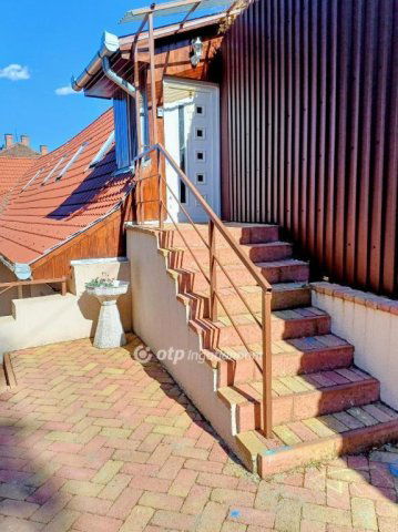 Eladó hotel, Egerben 169.9 M Ft / költözzbe.hu