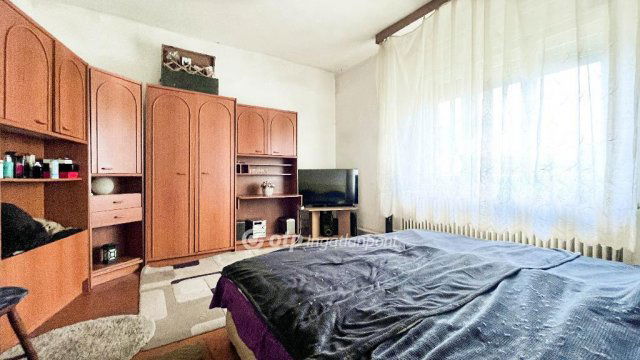 Eladó családi ház, Rábapatonán 39.5 M Ft, 2 szobás