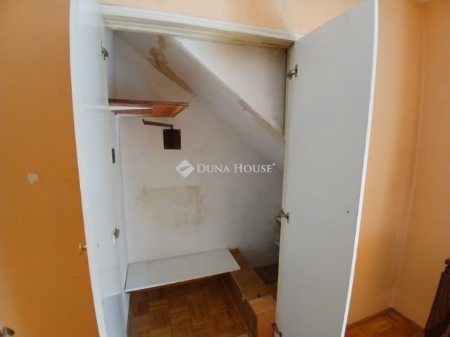 Eladó téglalakás, Budapesten, XIX. kerületben 49.5 M Ft