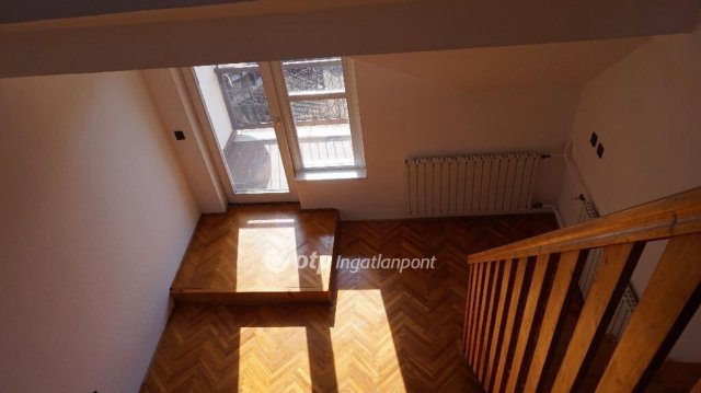 Eladó téglalakás, Gyöngyösön 47.5 M Ft, 3 szobás