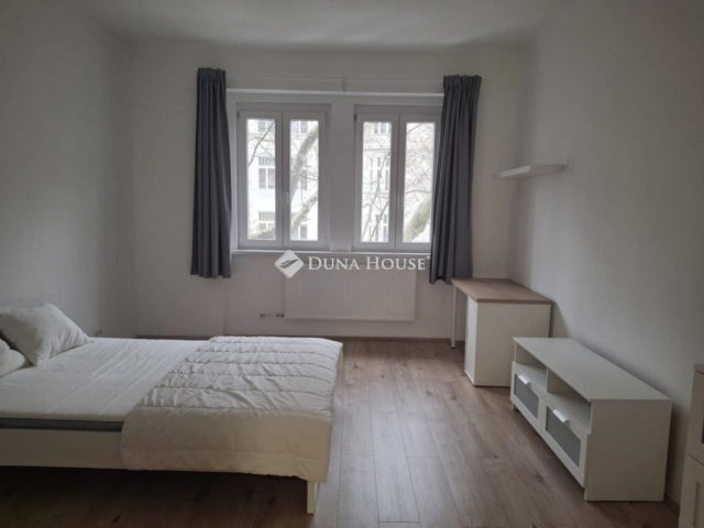 Eladó téglalakás, Budapesten, IX. kerületben 91.9 M Ft, 3 szobás