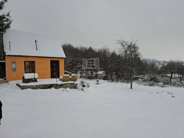 Eladó nyaraló, Miskolcon 2.8 M Ft, 1 szobás