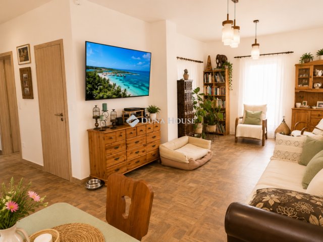 Eladó családi ház, Gyalókán 83 M Ft, 4 szobás