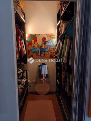 Eladó téglalakás, Budapesten, XII. kerületben, Bán utcában