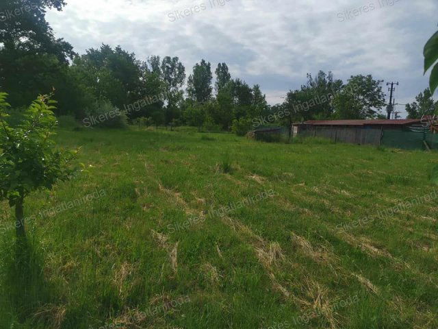 Eladó mezogazdasagi ingatlan, Oroszlányban 8.5 M Ft