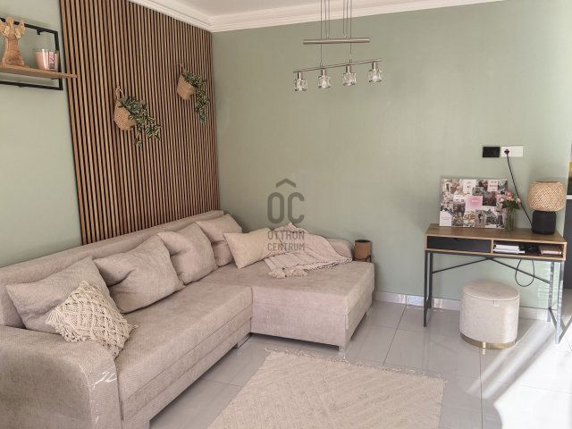 Eladó téglalakás, Siófokon 94.9 M Ft, 3 szobás